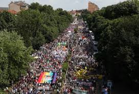 La manifestazione "Insieme senza muri", 20 maggio 2017